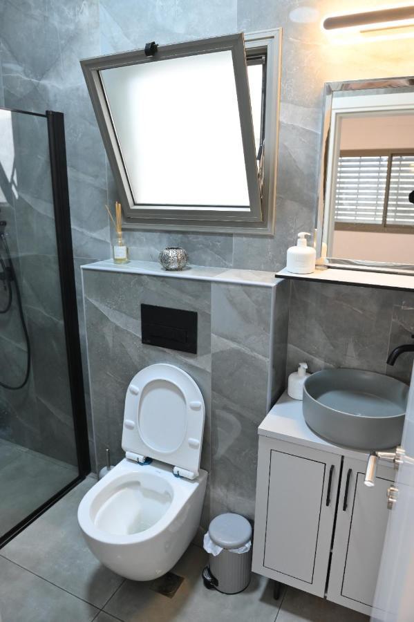 Apartmán נוף יובלים Kirjat Šmona Exteriér fotografie